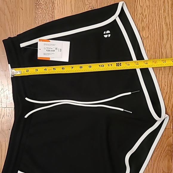 SPORTS ILLUSTRATED WOMEN'S BLACK SHORTS ELASTIC WAISTBAND SIZE LARGE - Picture 10 of 11
